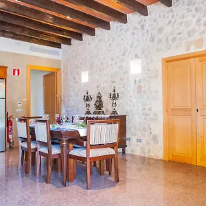 Son Burgues 4*, Petra (Mallorca) España